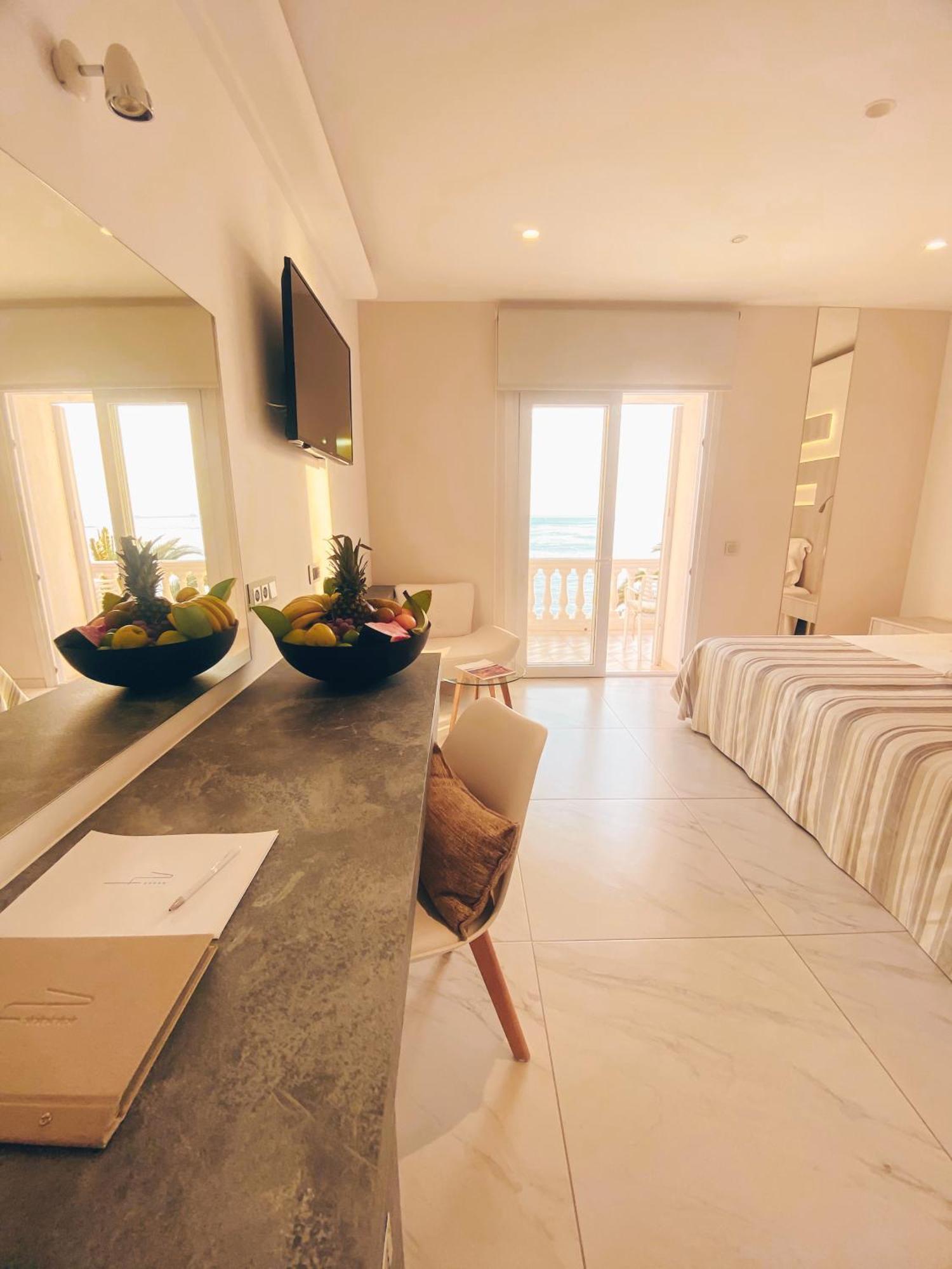 Hotel Vistabella Roses Quarto foto